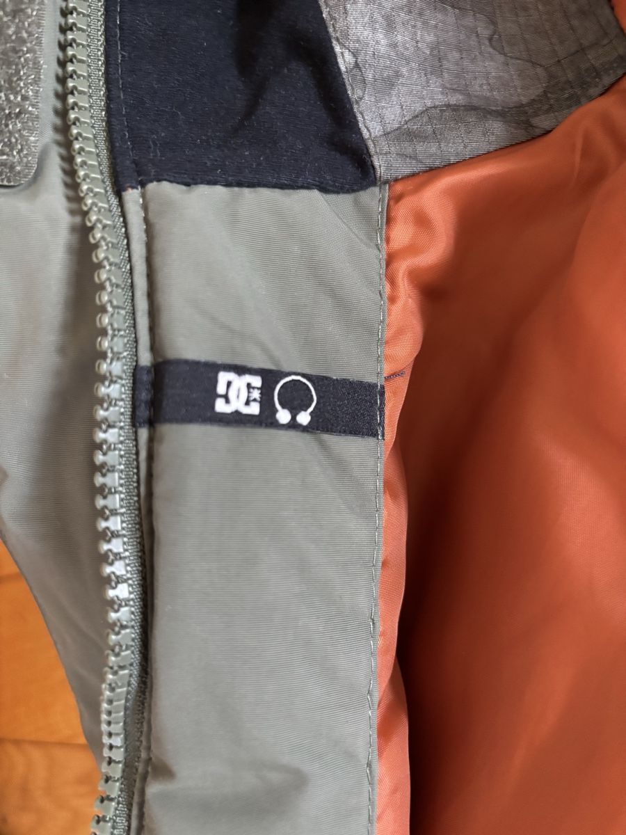 DC shoes Giacche: Ski/Snowboard Jacke – Nuovo (secondo la descrizione) da Basel venduto da sop_h98w 7