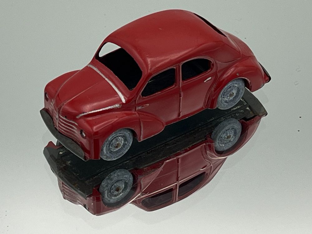 Dinky Toys Renault 4 CV Gordini - CIJ - Miniature Ancienne Code 3