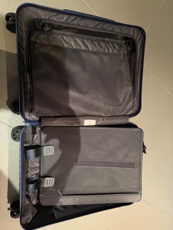 RIMOWA Essential Cabin Matt Blau