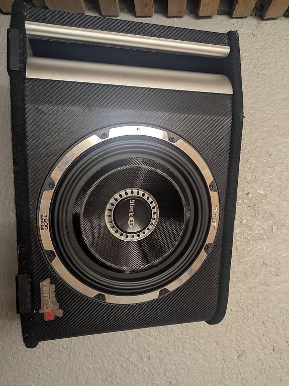 Casse acustiche: Subwoofer 1600 Watt (Auto) – Usato da Uster venduto da Robschm 1