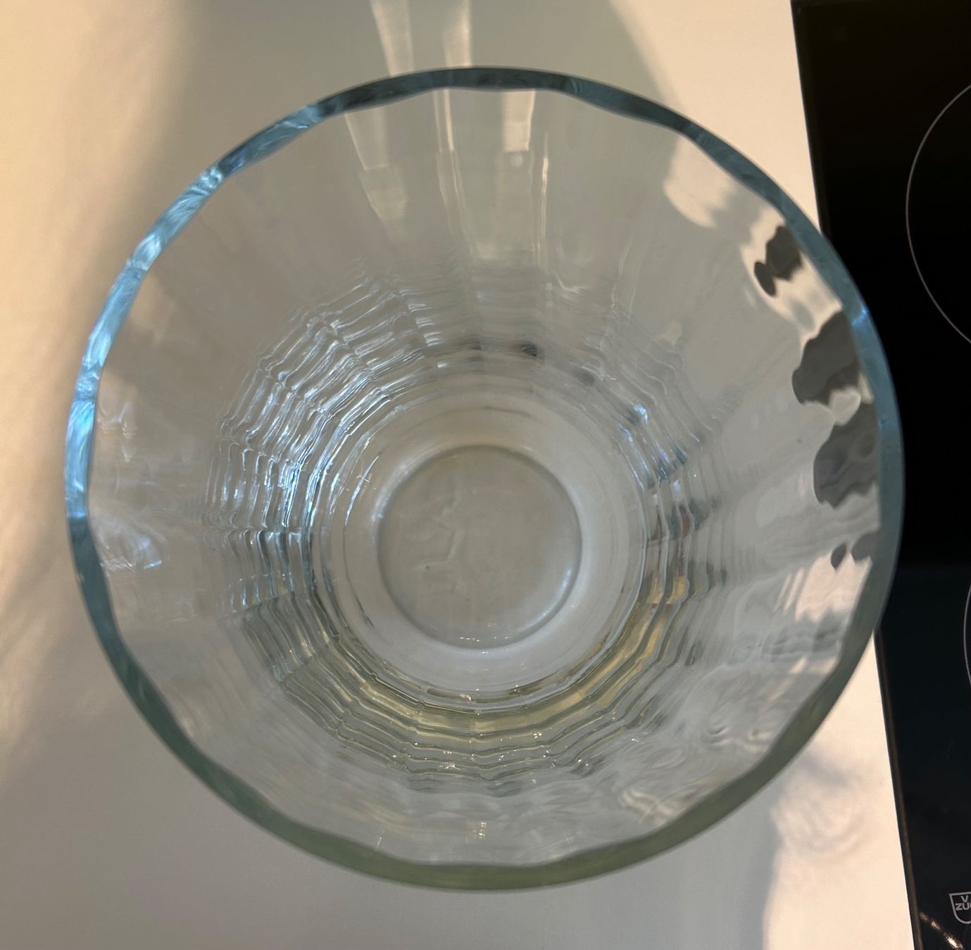 Vasen & Gefässe: Grosse Blumenvase aus Glas transparent – Neu (gemäss Beschreibung) aus Zürich von Evo-9 1