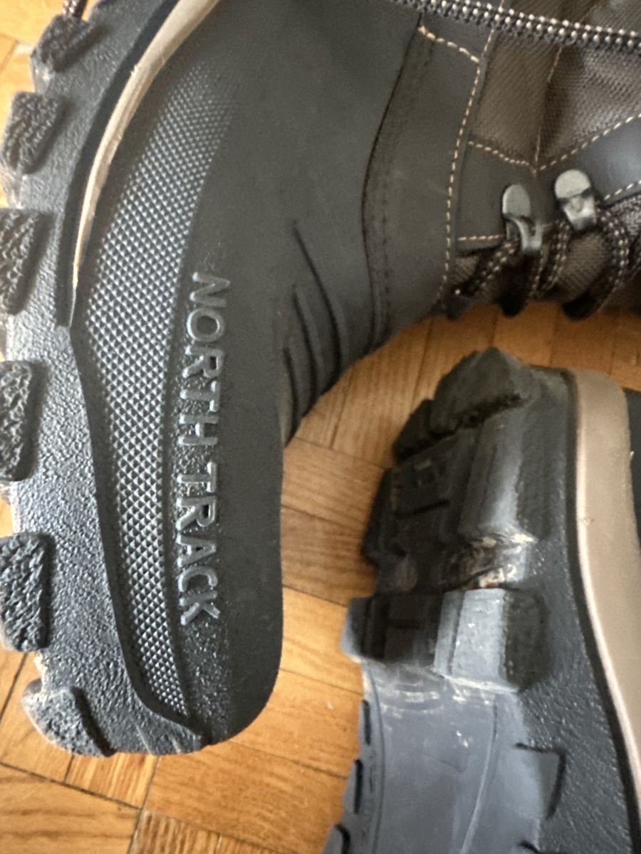 Scarpe da uomo: NORTH TRACK warmstiefel gr 40  – Usato da Uster venduto da bek_v2ct 2