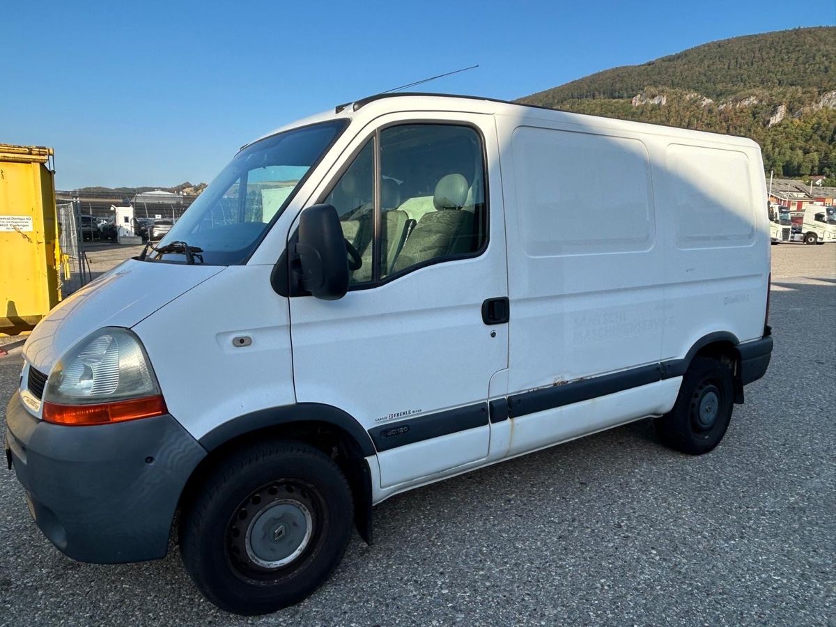 Renault Nutzfahrzeuge: Renault Master – Gebraucht aus Oensingen von Cargo001