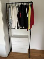 Schöne Kommode mit hochwertiger Kleiderstange schwarz Set 