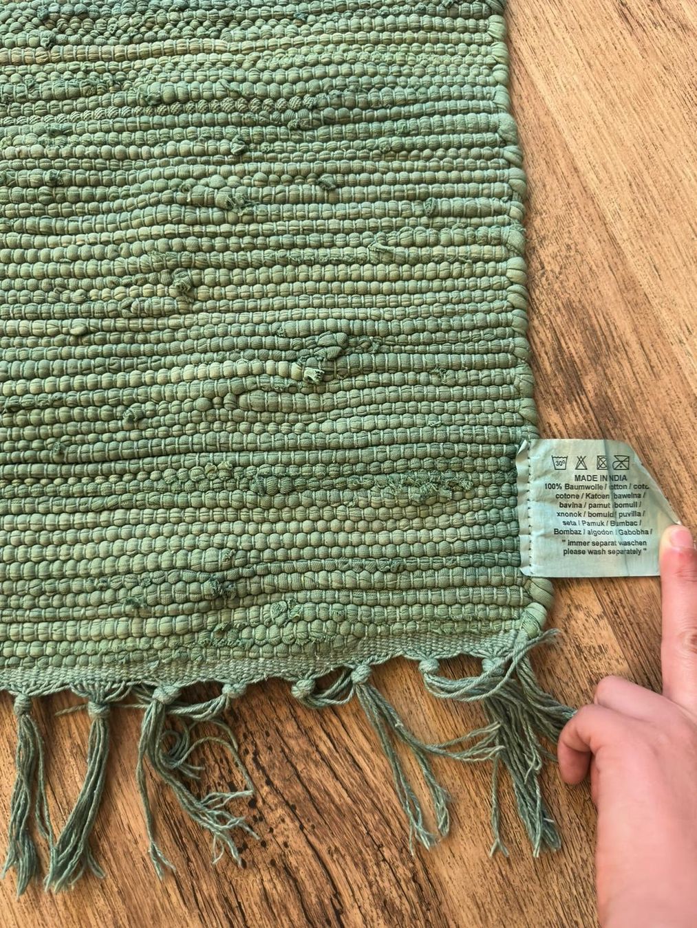 Teppiche: Grüner Teppich – Gebraucht aus Glarus von laura_o 2