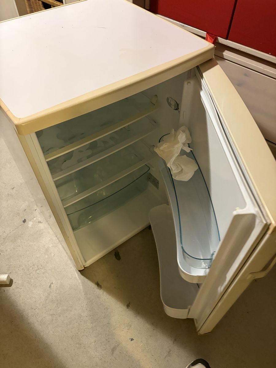 Réfrigérateurs: Kleiner Kühlschrank – D'occasion à Zürich par Nik_dts7 4