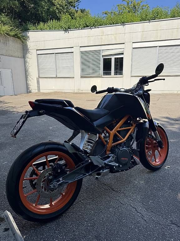 Route:     KTM Duke 390 – D'occasion à Mönchaltorf par ony_b9pr 4