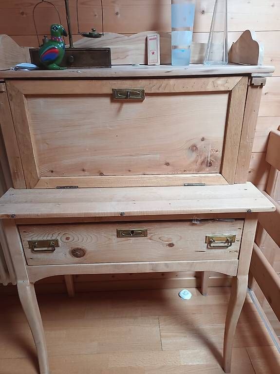 Bureaux: Holzsekretär – D'occasion à Matten par mogli035