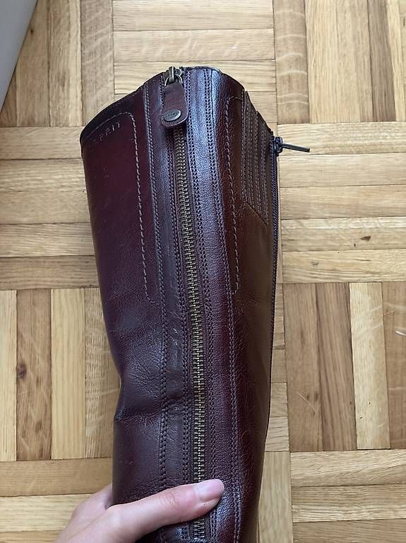 Chaussures femmes: Bottes brunes 36 neuves Esprit – Neuf avec emballage d'origine à Cheseaux-Lausanne par cha_9xbc 3