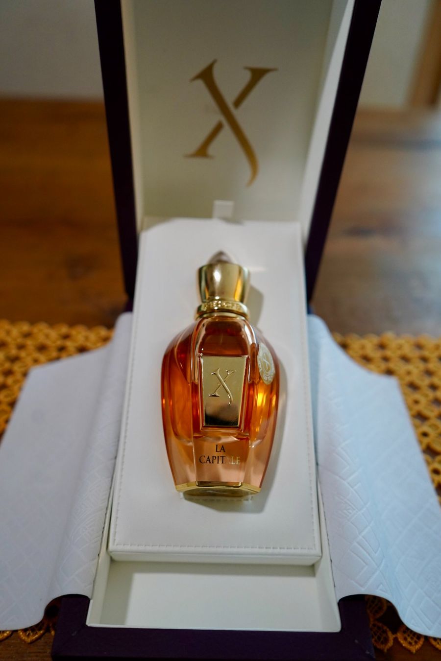 Xerjoff Profumi & Eau de Toilette: Xerjoff La Capitale Parfum – Usato da Einigen venduto da ScentSational 1