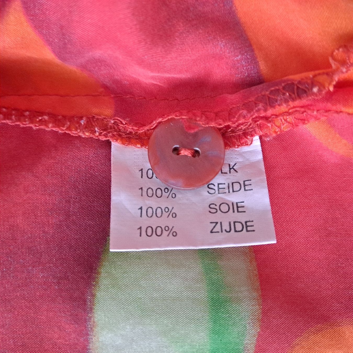 Blusen: Seidenbluse Gr. 40, Seide 100% – Gebraucht aus Liestal von Mas-Y-Mas 3