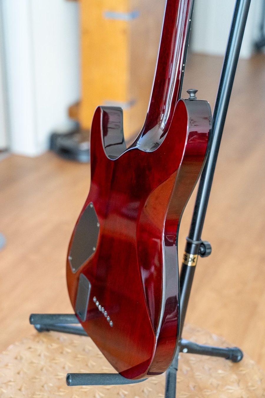 Schecter Strumenti musicali: Schecter Hellraiser C-7 7-String in Black Cherry – Usato da Winterthur venduto da BuriCaliskan 7