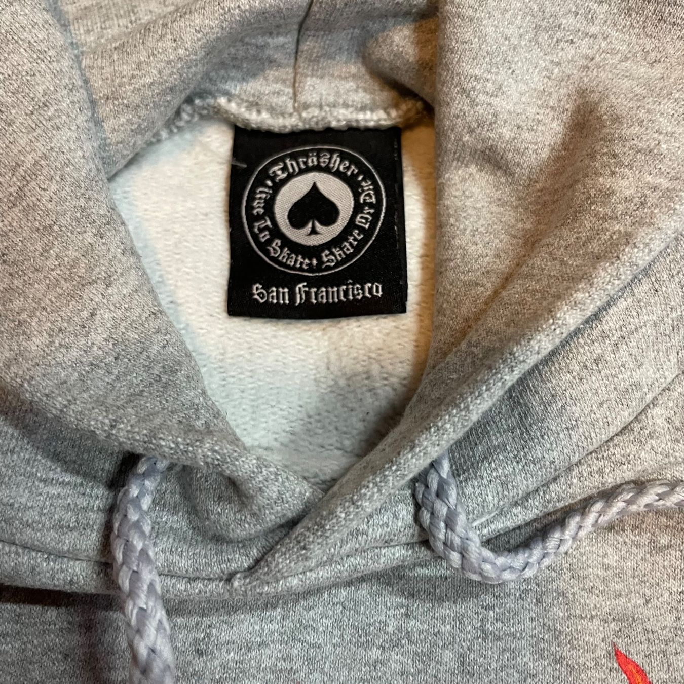Pullover & Sweatshirts: Thrasher Hoodie Pullover Grösse ca S M – Gebraucht aus Bubikon von SwissSecondLife 6