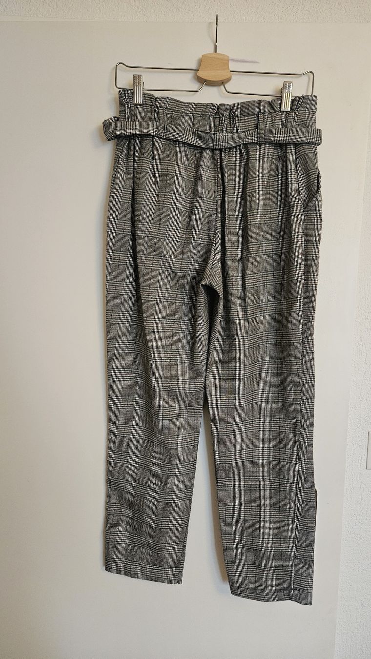 Hosen: Pants, 3/4 length. size M – Gebraucht aus Zürich von kri_72l9 2