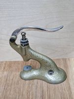 Uhrmacher Steinpresse