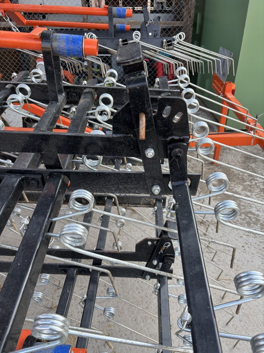 Toutes les machines: Getreide Striegel  – D'occasion à Champvent par Fivan 4