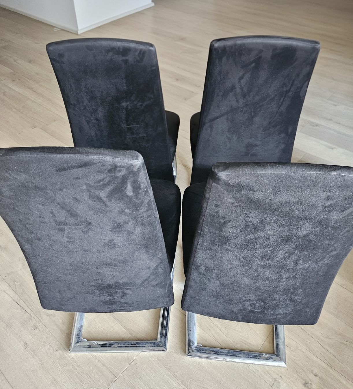 Stühle: Esszimmerstühle schwarz 4 Stk. – Gebraucht aus Würenlingen von Sheadona 3
