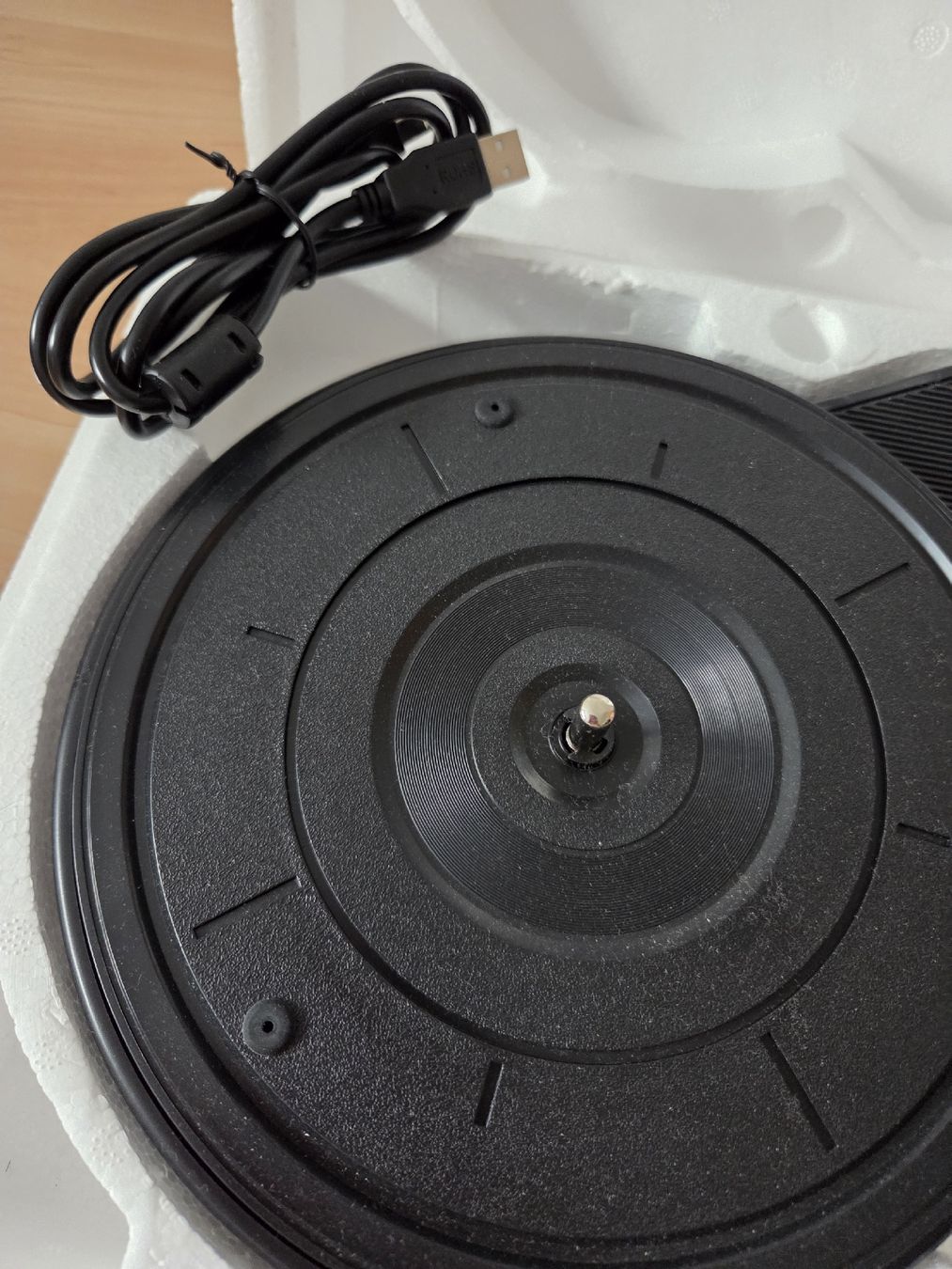 Giradischi: Plattenspieler inkl UBS Kabel und  Software CD  – Usato da Winterthur venduto da katzen07 4