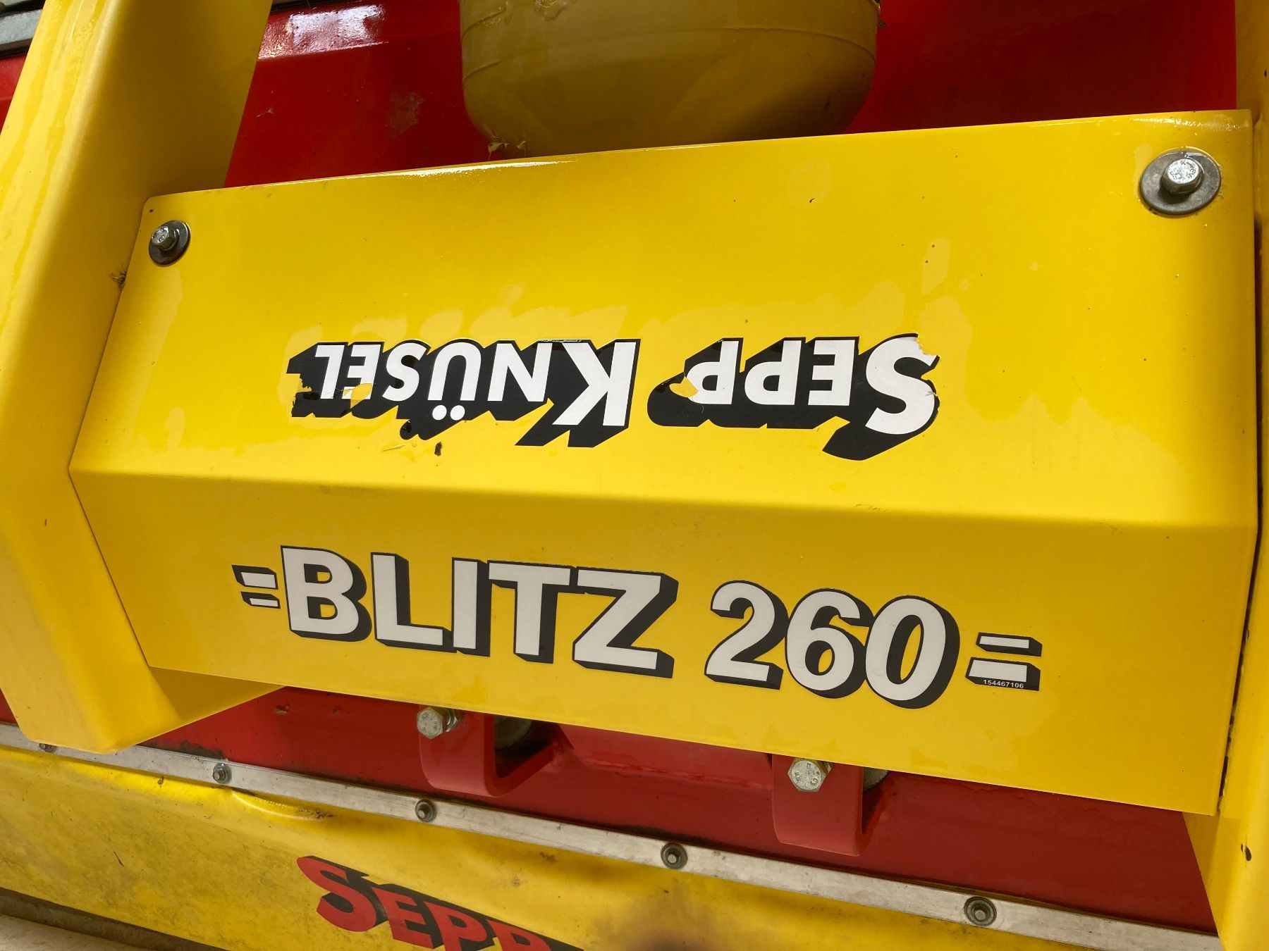Tutte le macchine: Knüsel Blitz 260 mit aufbereiter – Usato da Guggisberg venduto da Teampulfer 3