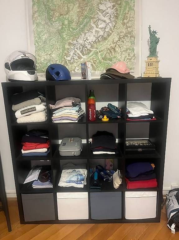 Ikea Étagères: Etagère / armoire à habits – D'occasion à Lausanne par Tim0thee99