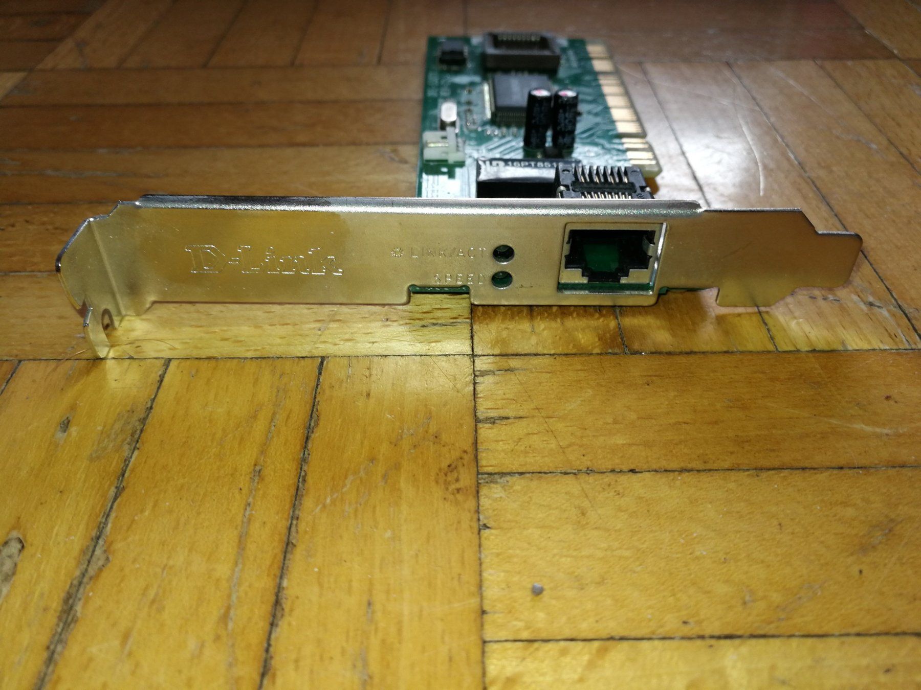 Dlink Unità & Adattatore: D-Link Lan PCI Adapter Internet PC Computer – Usato da Rickenbach b. Wil venduto da Mysterion4 2