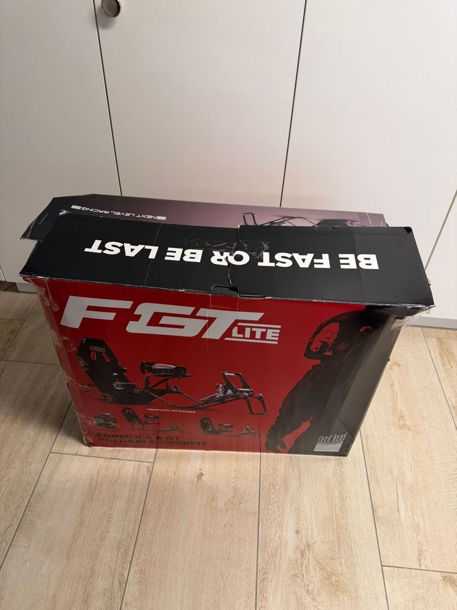 Sedie: FGT Lite Formula One Gaming Stuhl – Usato da Humlikon venduto da Markenmaus 1