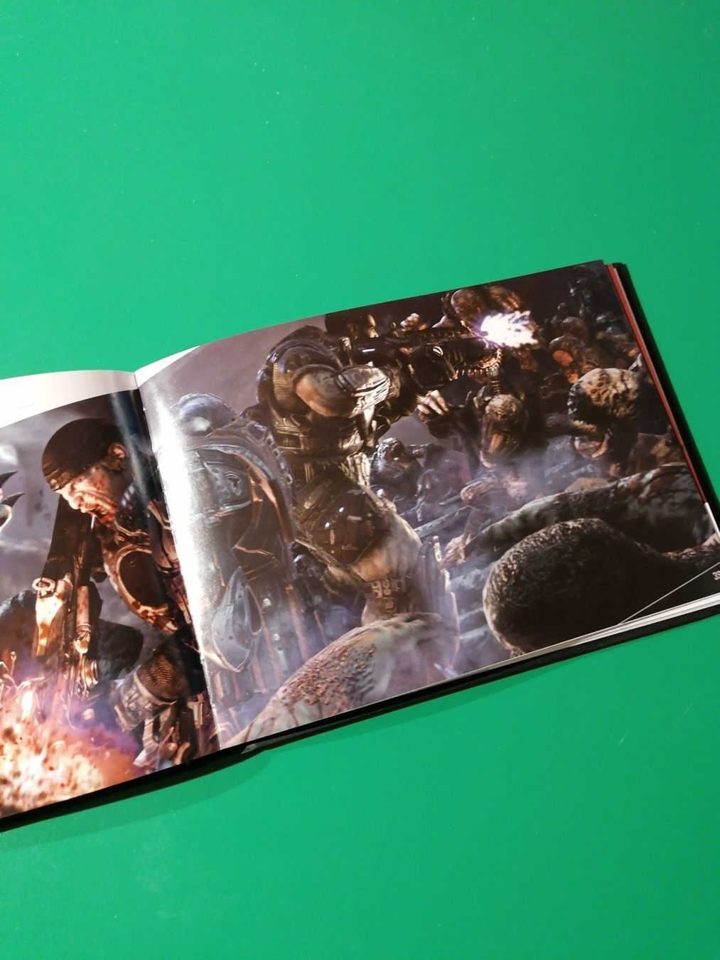 Libri: Gears of War Artbook – Usato da Grindelwald venduto da lego9 6
