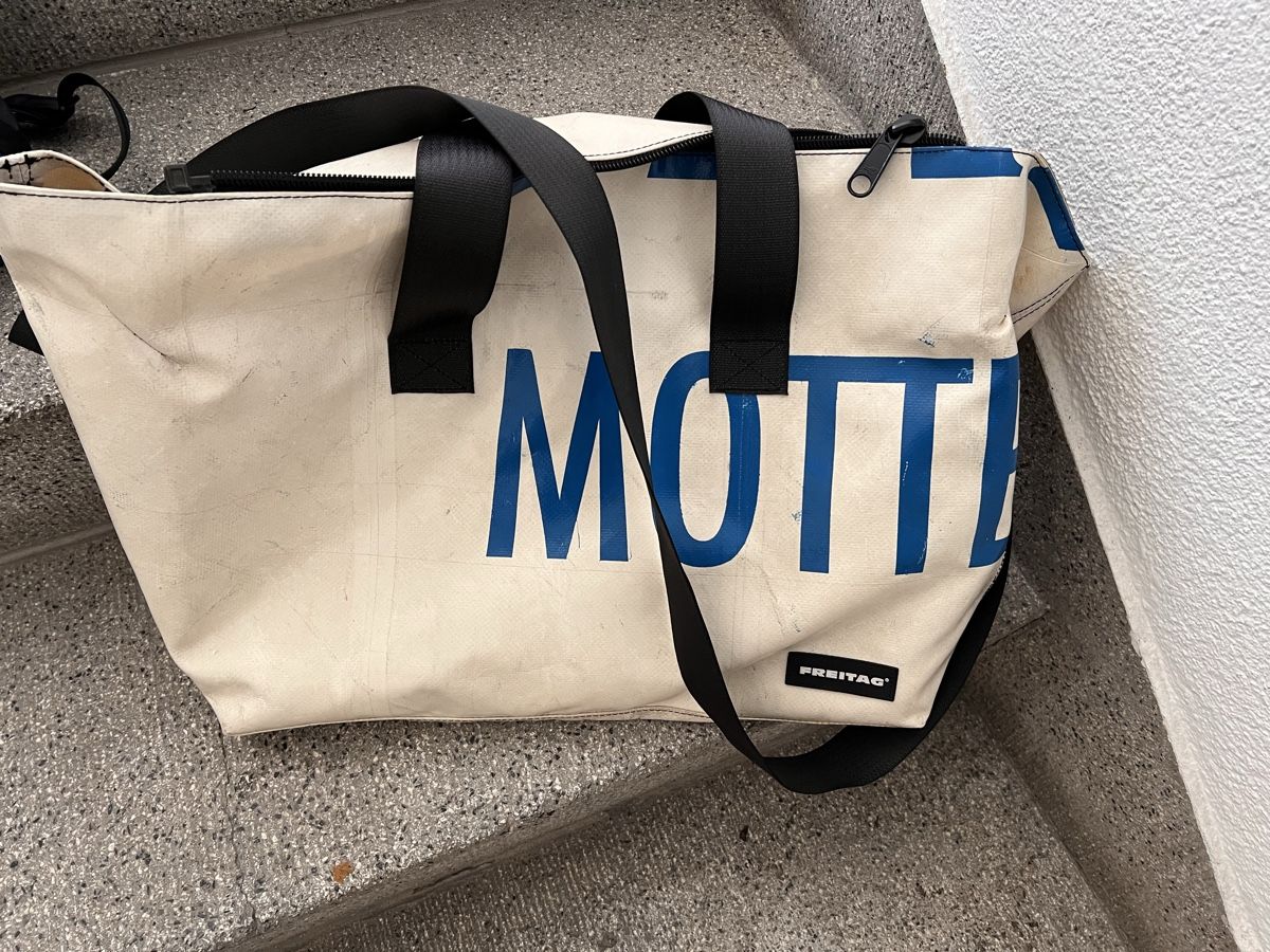 Freitag Borse: Freitag Reise-Sport – Usato da Zürich venduto da 144happy