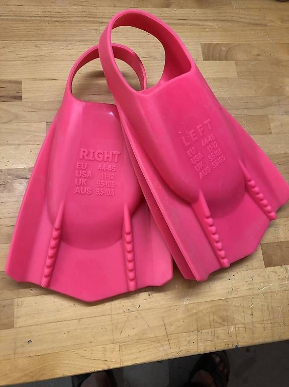 Pinne, Maschere & Boccagli: 2 neue Schmimmflossen,pink EU 44-45 – Usato da Villnachern venduto da focusride 3