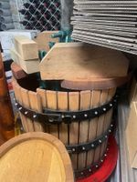 Alte, gut erhaltene Weinpresse / Traubenpresse zu verkaufen!