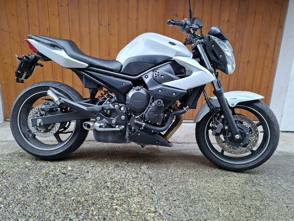 Yamaha Strasse: Motorrad Yamaha XJ6 -ABS – Gebraucht aus St.Gallen von Nofe