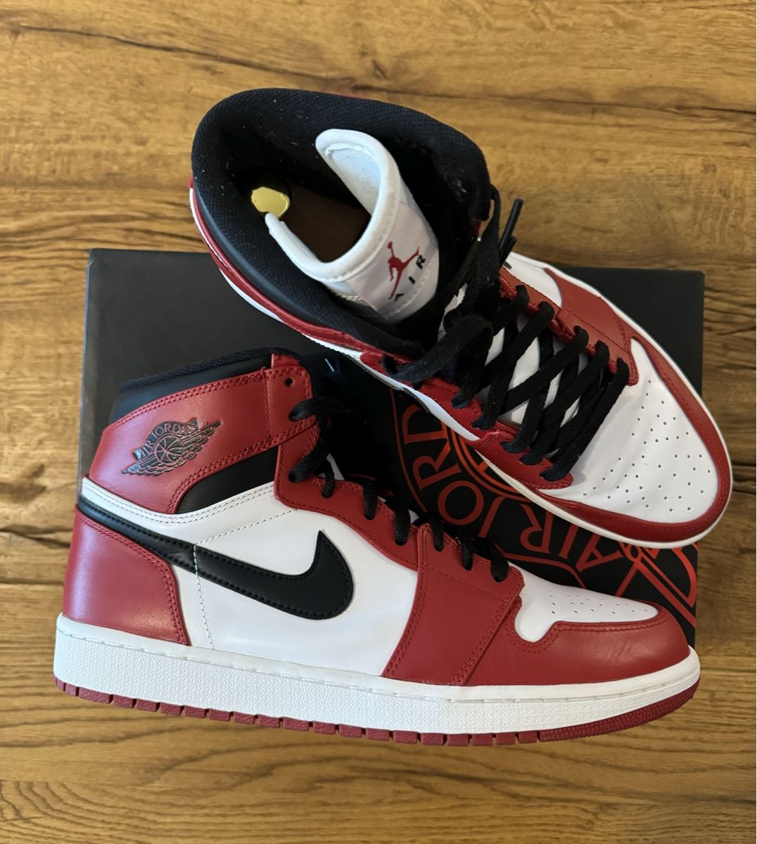 Jordan Herrenschuhe: Air Jordan 1 Retro High - Chicago 2013 – Gebraucht aus Zürich von sell_my_stuff 1