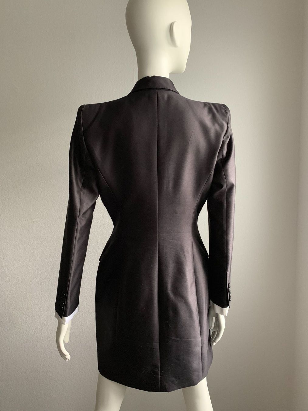Alexander Mcqueen Giacche: Alexander McQueen Blazer – Nuovo e nell'imballaggio originale da Winterthur venduto da 11.11 3