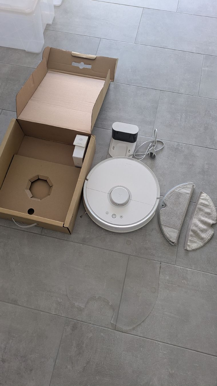 Roborock Aspirapolveri & Accessori: Roborock S5 Robot Vacuum cleaner  – Usato da Nyon venduto da que_q2qx