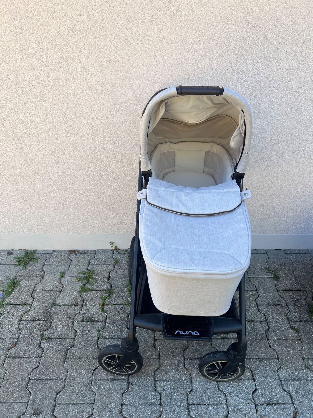 Nuna Kinderwagen: Poussette nuna évolutif – Gebraucht aus Sonceboz-Sombeval von mil_qv9n 1