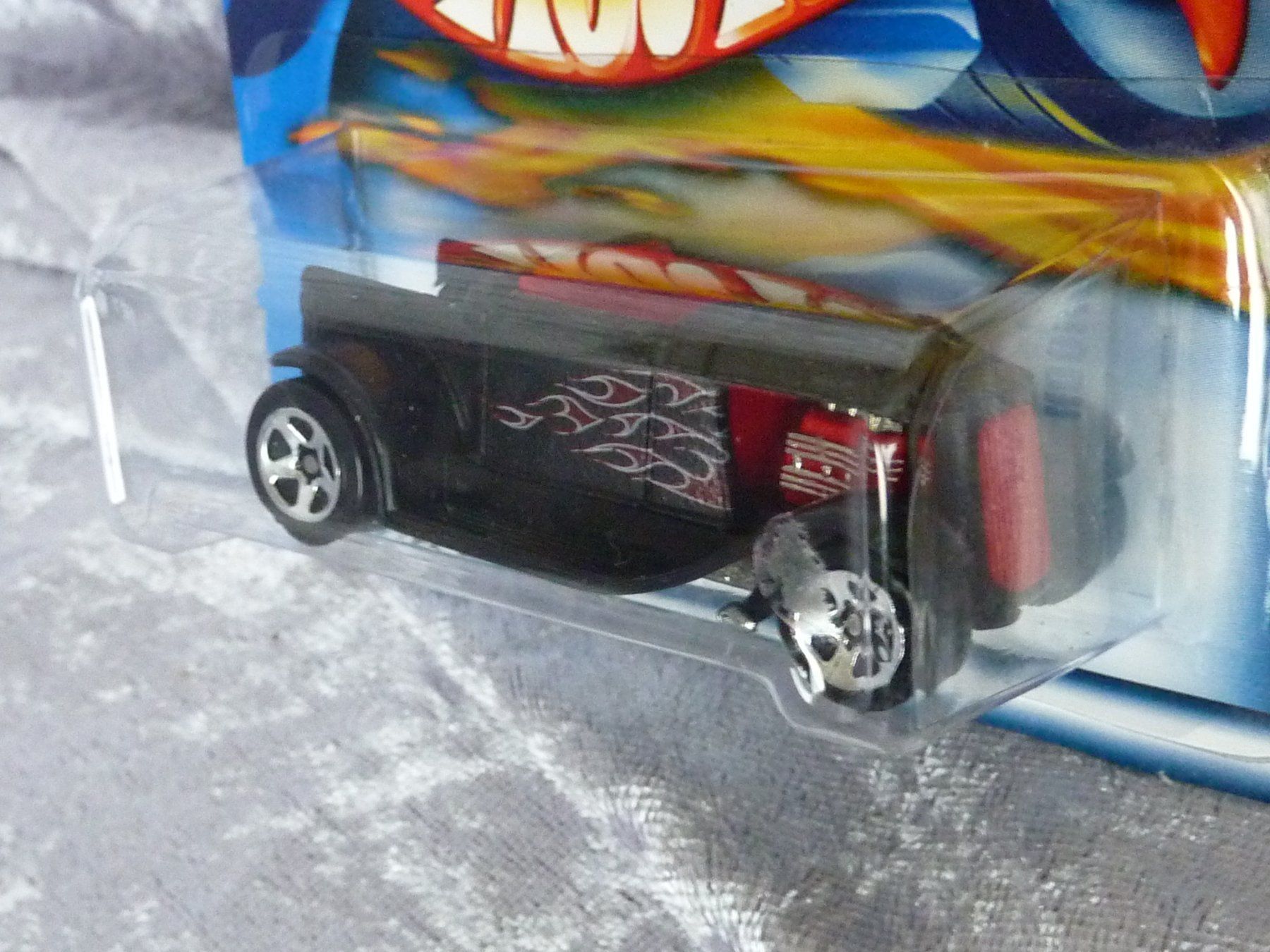 Hot Wheels Modellautos: Ford Hot Rod Hooligan  1:64 – Neu und originalverpackt aus Dürrenäsch von modellautos4you 3