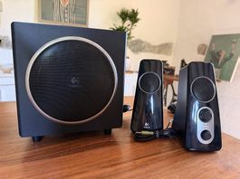 Hauts parleurs - Logitech 