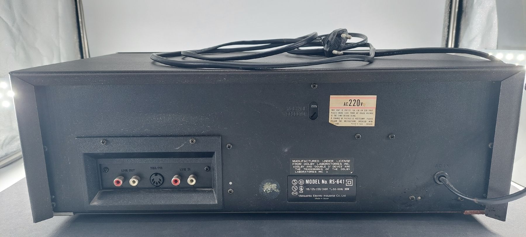 Bandmaschinen: Kassettendeck Technics – Defekt aus Zürich von Ikomerz 1