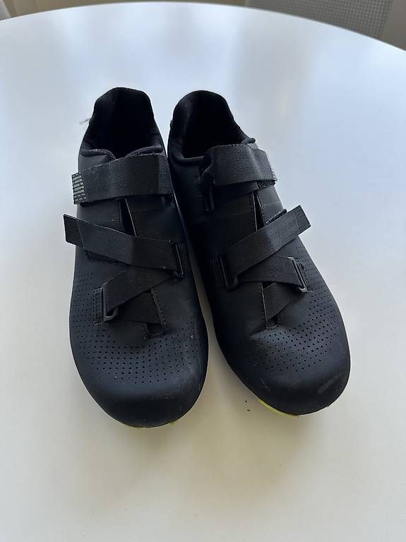 Herrenschuhe: Cube Rennradschuhe  Grösse 42  Schwarz – Gebraucht aus Aarau, Rohr von kri_9vcj