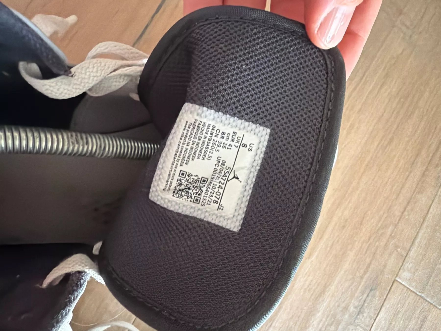 Jordan Scarpe da uomo: Air Jordan 1 – Usato da Zürich venduto da 5Fr-Shop 2
