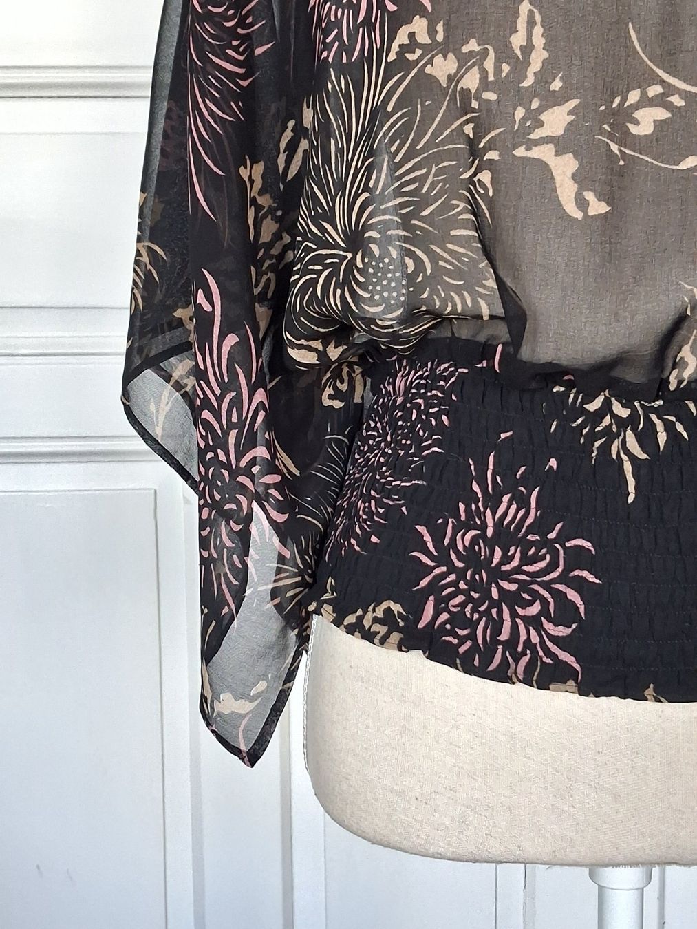 Camicette: Vintage y2k Transparente Fledermaus Bluse – Usato da Ried-Brig venduto da Zzyzx 1