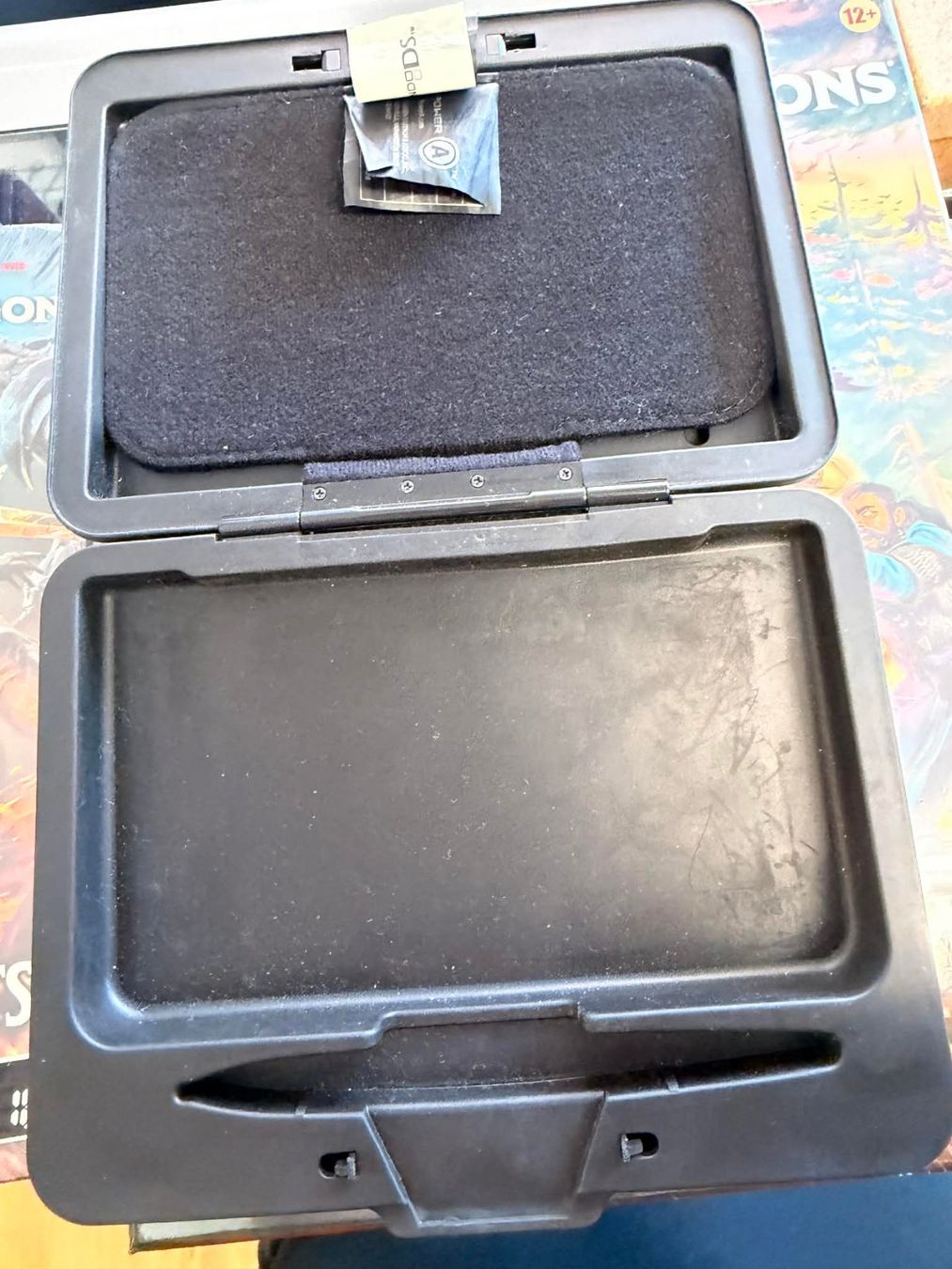 Pokémon Giochi: Pokemon black and white DS case – Usato da Giubiasco venduto da Ticinerd 2