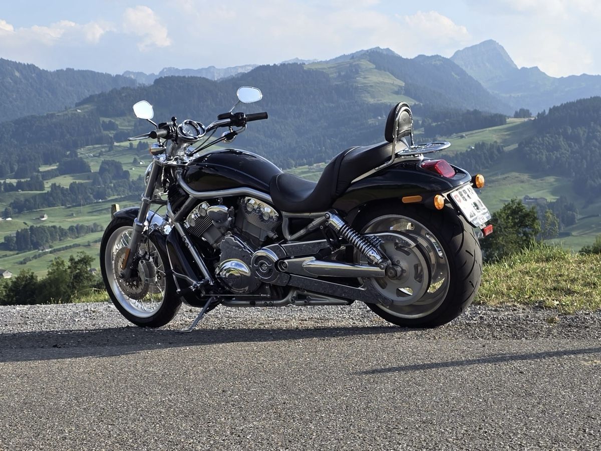 Harley-Davidson Chopper: Harley Davidson VRSCAWA / VROD – Gebraucht aus Domat/Ems von Christian_GR 1