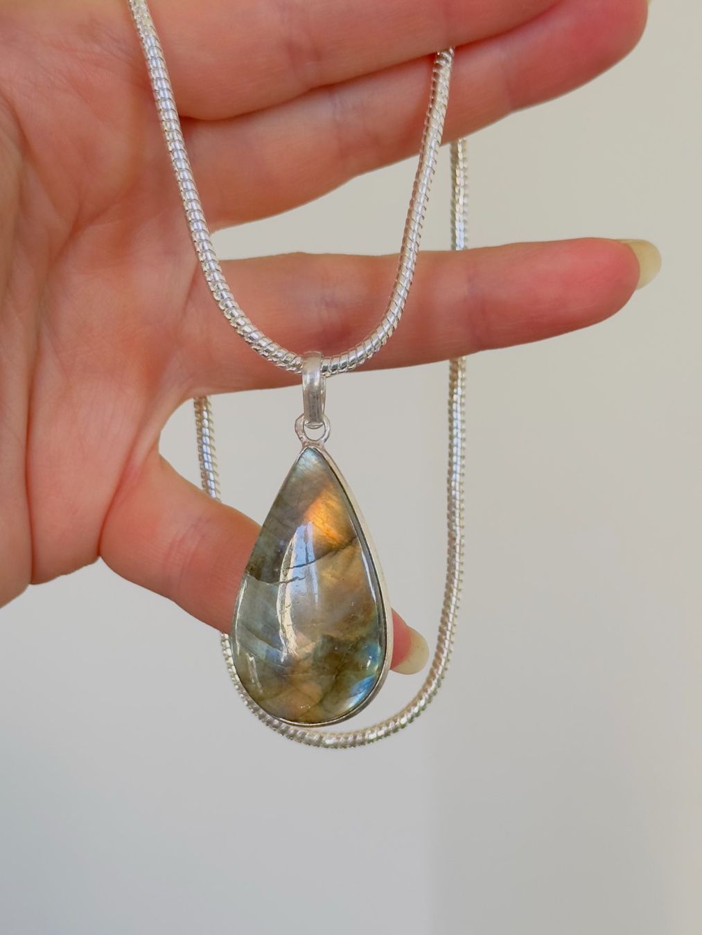Catenine: Labradorite necklace – Nuovo e nell'imballaggio originale da Genève venduto da AGBERG 7