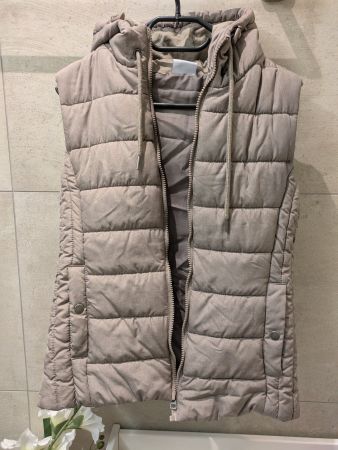 Gefütterte Weste beige Gr. 40 mit Kapuze