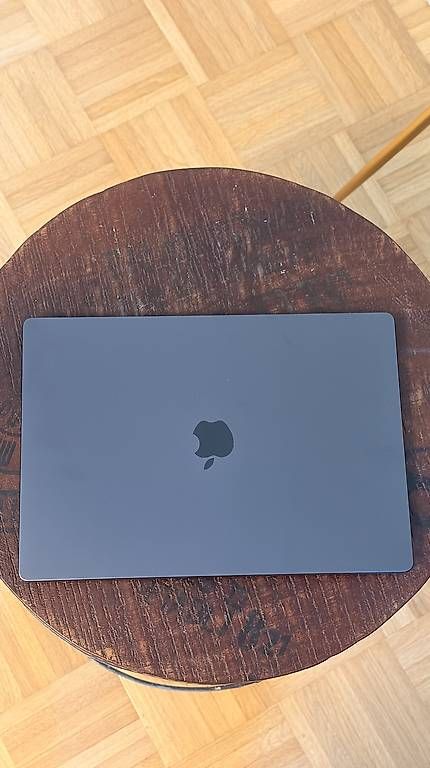 Apple Notebook: MACBOOK PRO M3 Max 16", 36GB, 97% Batterie – Usato da Binz venduto da bastekk 1