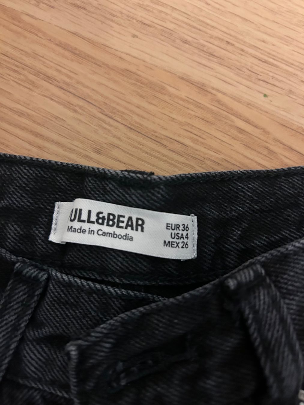 Pull&Bear Jeans: PULL&BEAR Damen Jeans Gr.36 wenig getragen – Usato da Birsfelden venduto da Pearl10 2
