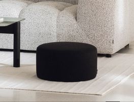 Noo.ma Pouf wide in schwarz