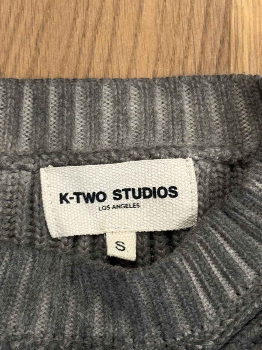 Pulls & Sweat-shirts: K-TWO STUDIOS Sweater – Neuf (Voir description) à Männedorf par L.14 2
