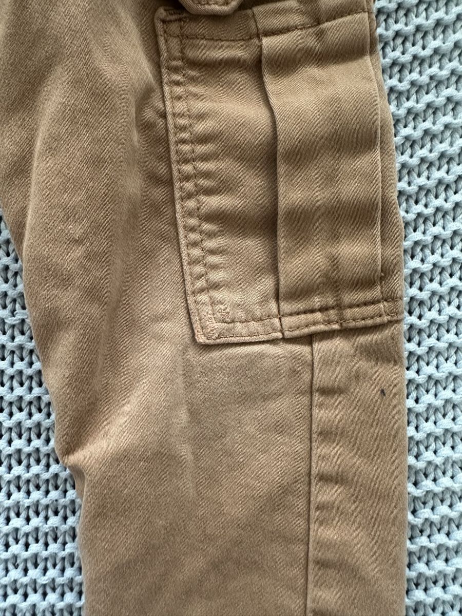 H&M Pantaloni: H&M Cargohose – Usato da Dürrenroth venduto da tvy_bh56 3